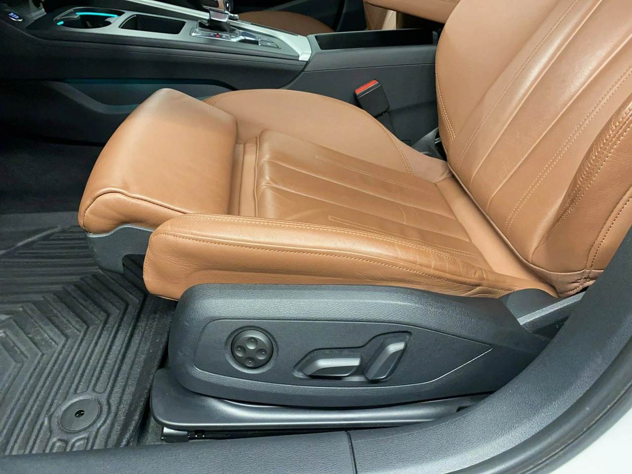 Audi A4 - Zdjęcie 13