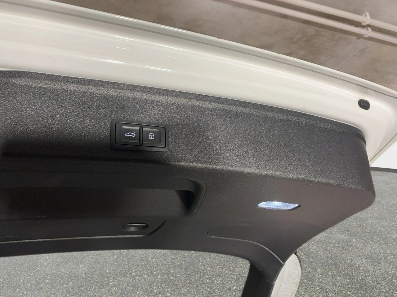 Audi A4 - Zdjęcie 18