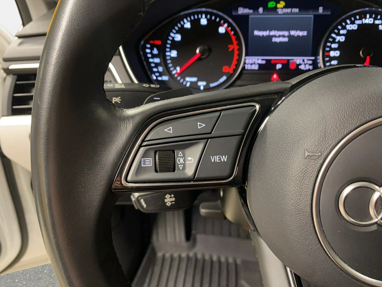 Audi A4 - Zdjęcie 21