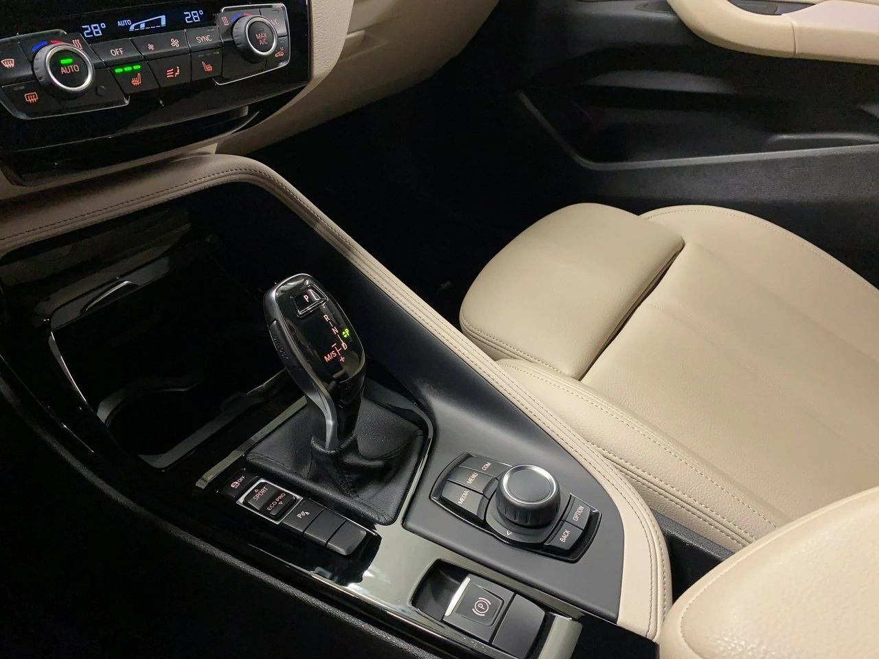 BMW X2 - Zdjęcie 28