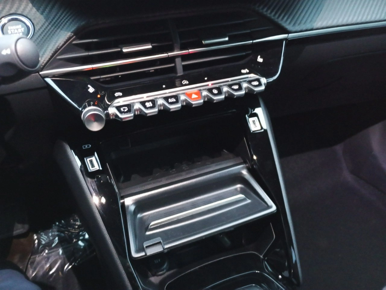 Peugeot 2008 - Zdjęcie 16