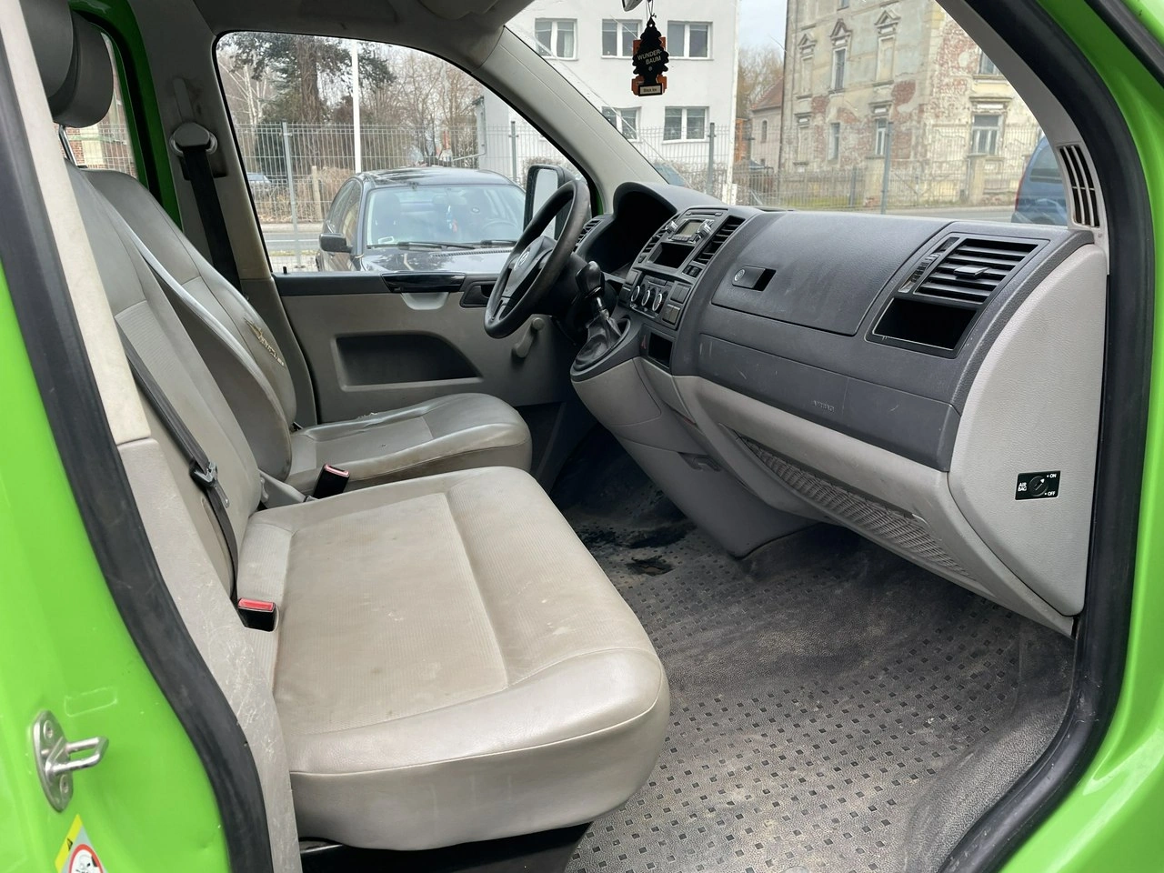 Volkswagen Transporter - Zdjęcie 8