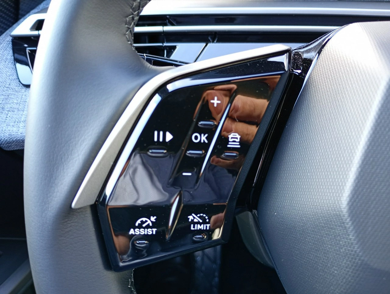 Peugeot 5008 - Zdjęcie 24