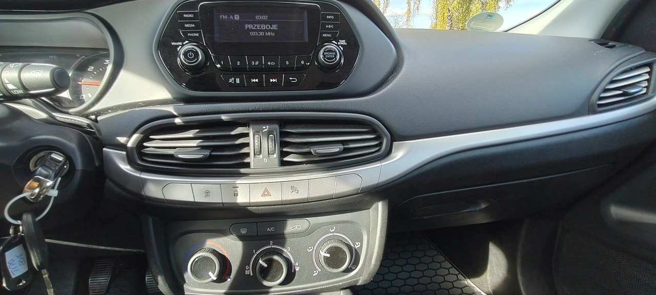 Fiat Tipo - Zdjęcie 9