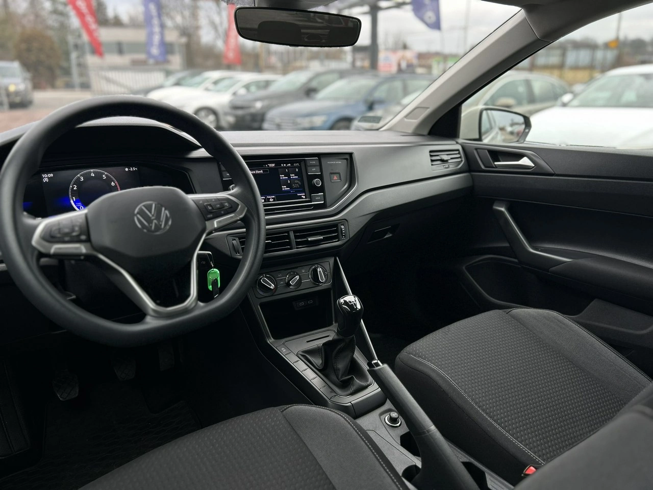 Volkswagen Polo - Zdjęcie 12