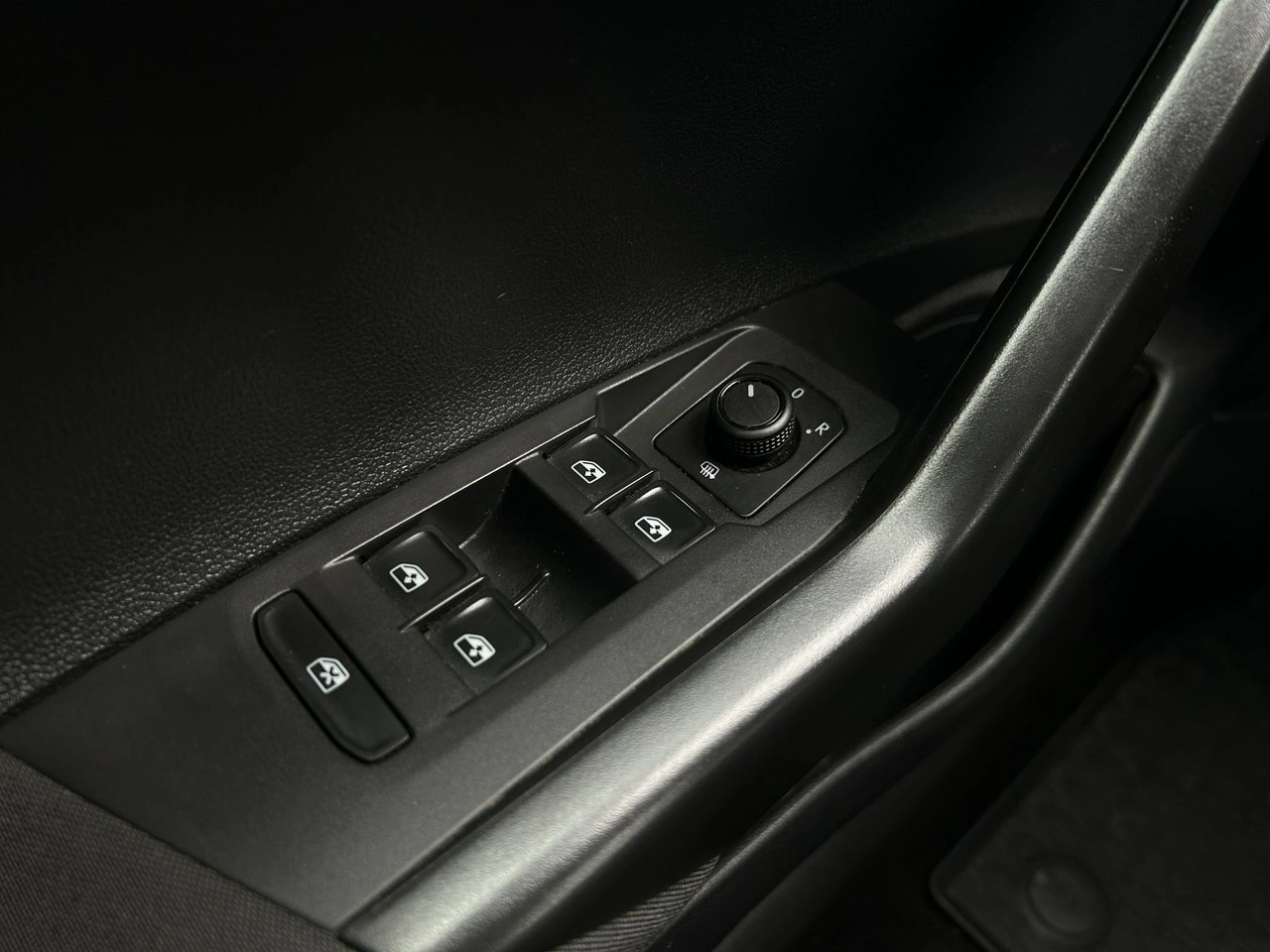 Volkswagen Polo - Zdjęcie 29