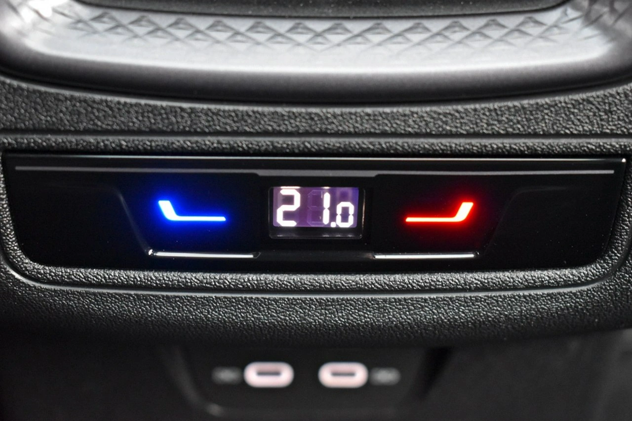 Cupra Terramar - Zdjęcie 14