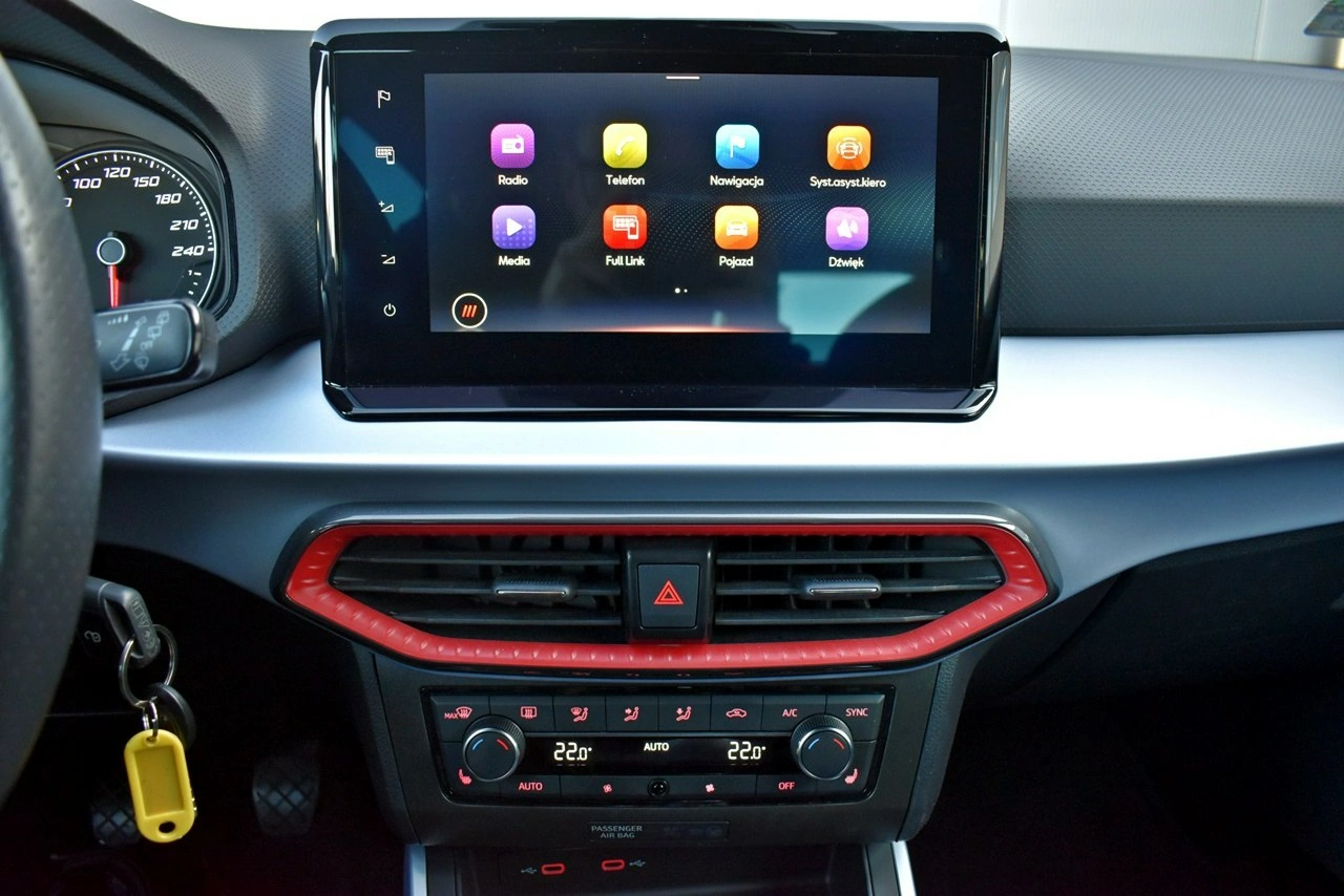 Seat Arona - Zdjęcie 18