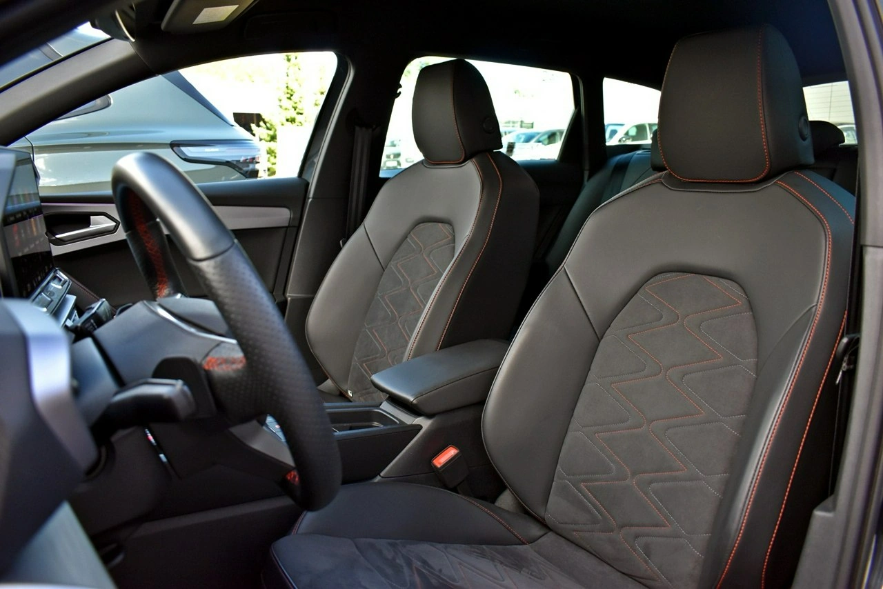 Seat Leon - Zdjęcie 10