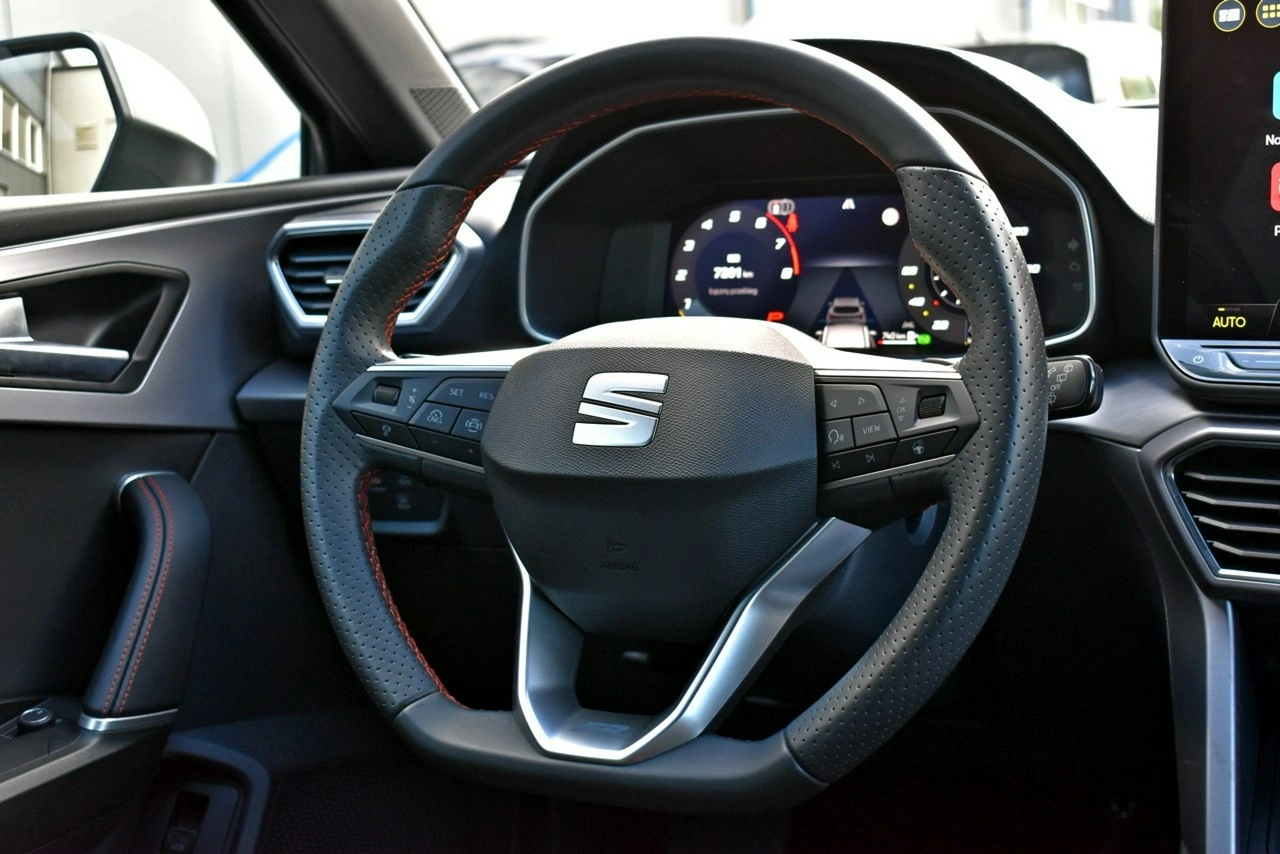 Seat Leon - Zdjęcie 19