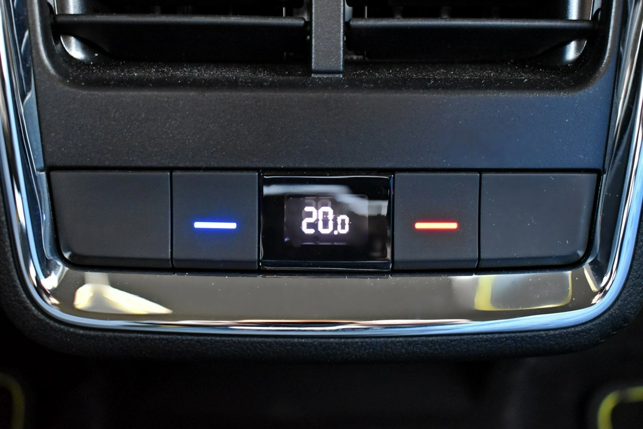 Skoda Enyaq - Zdjęcie 12