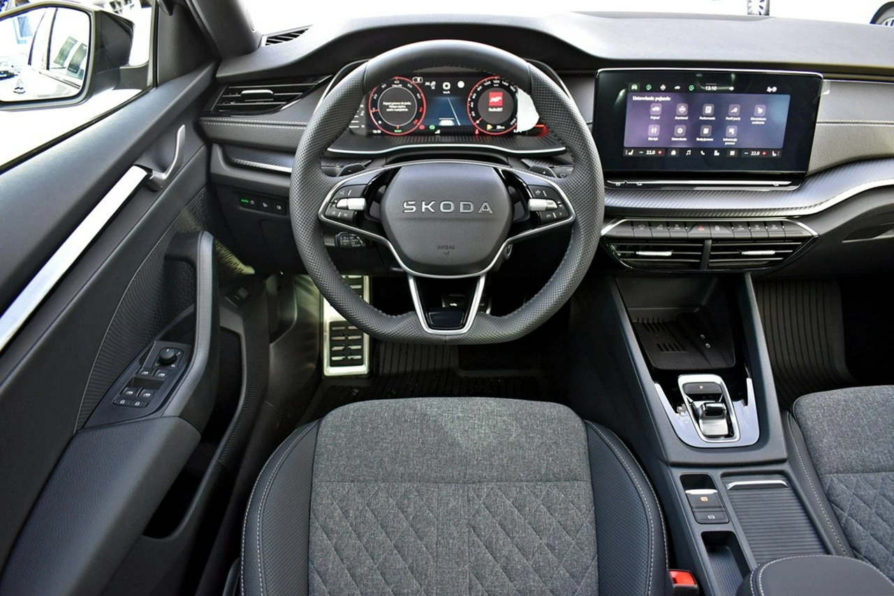 Skoda Octavia - Zdjęcie 12