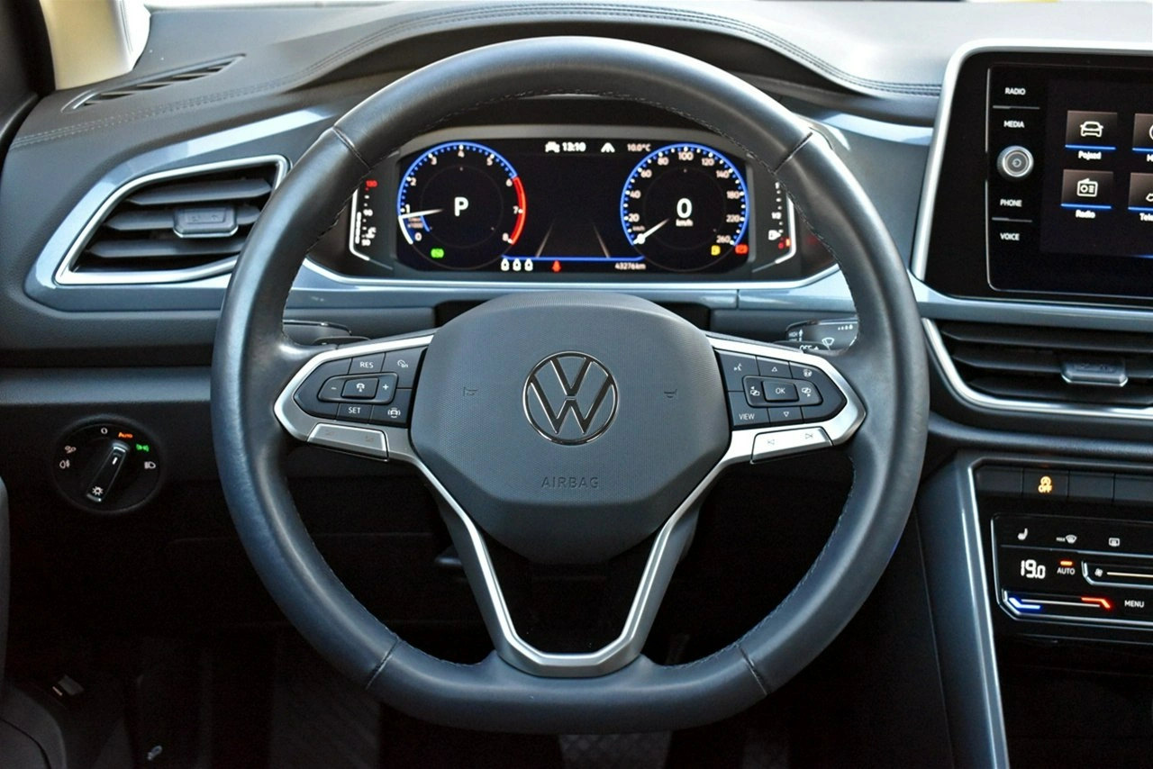 Volkswagen T-Roc - Zdjęcie 14