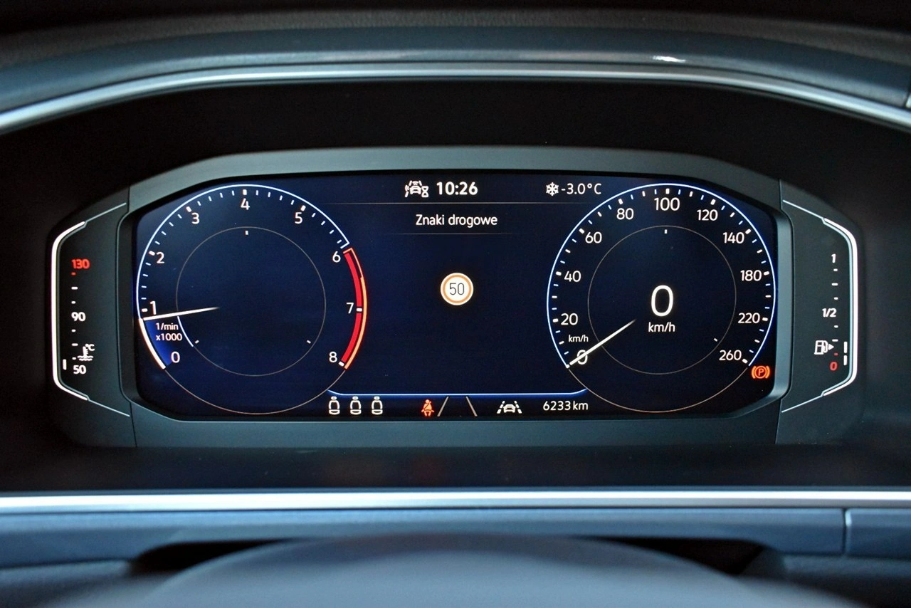 Volkswagen T-Roc - Zdjęcie 16