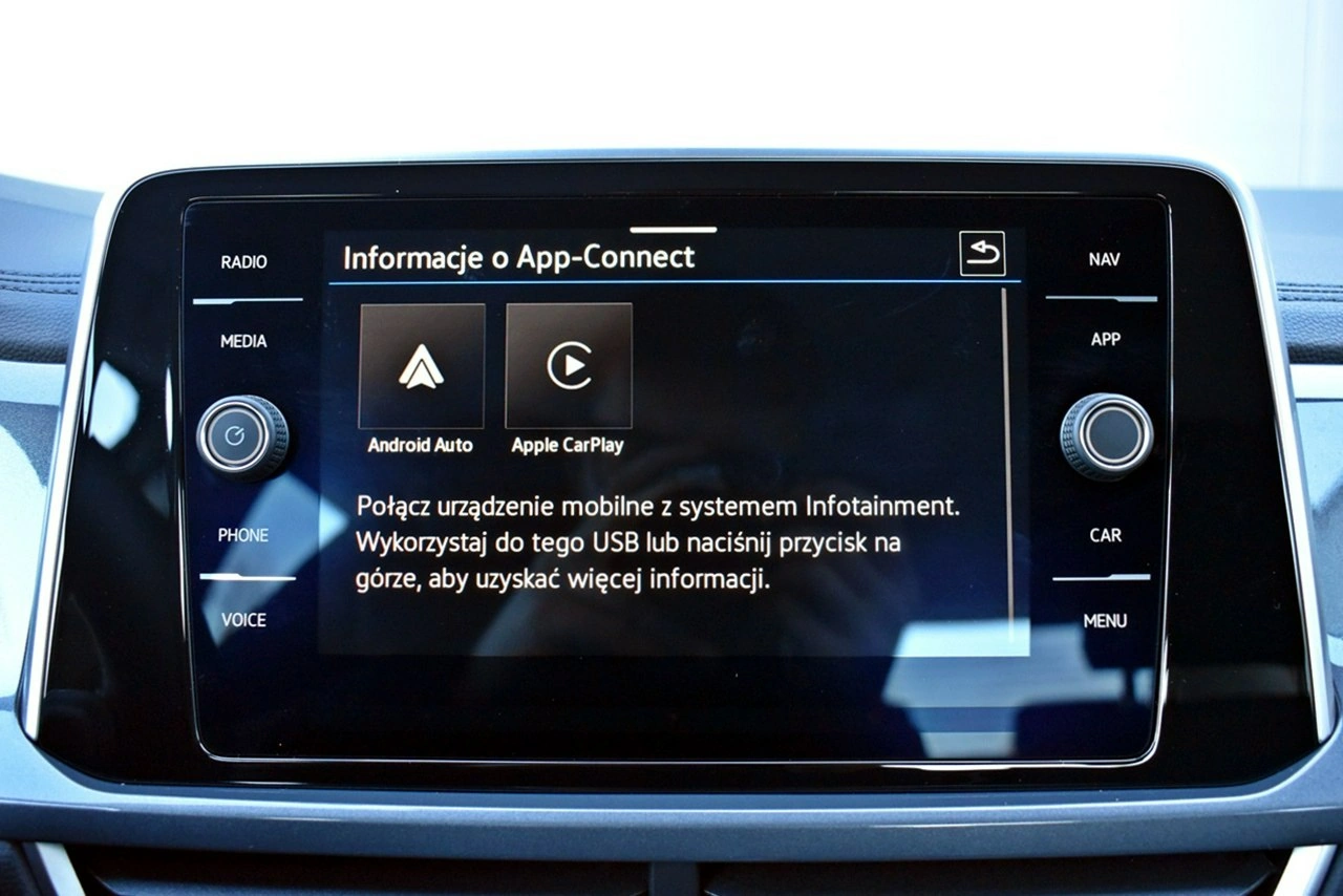 Volkswagen T-Roc - Zdjęcie 22