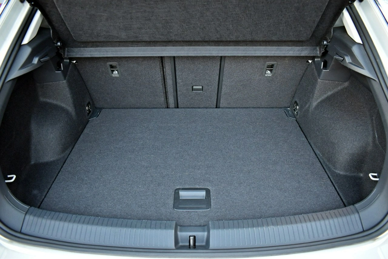 Volkswagen T-Roc - Zdjęcie 26