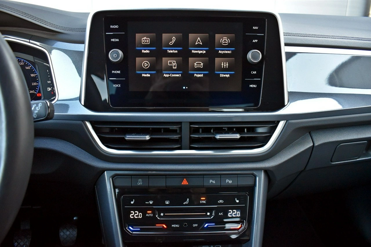 Volkswagen T-Roc - Zdjęcie 18