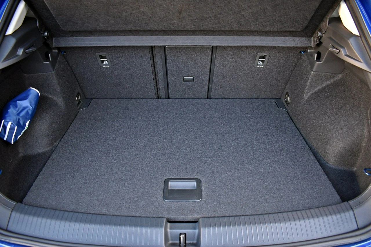 Volkswagen T-Roc - Zdjęcie 25