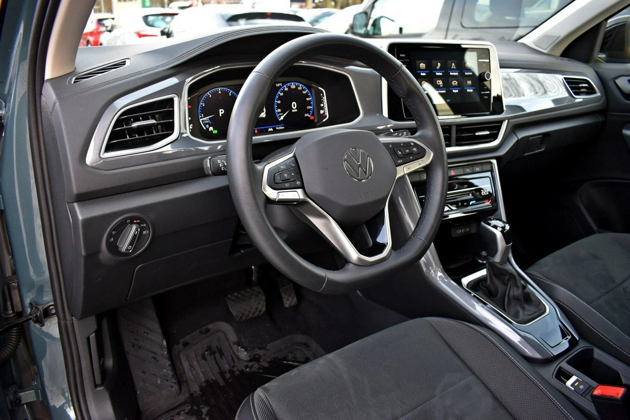 Volkswagen T-Roc - Zdjęcie 9