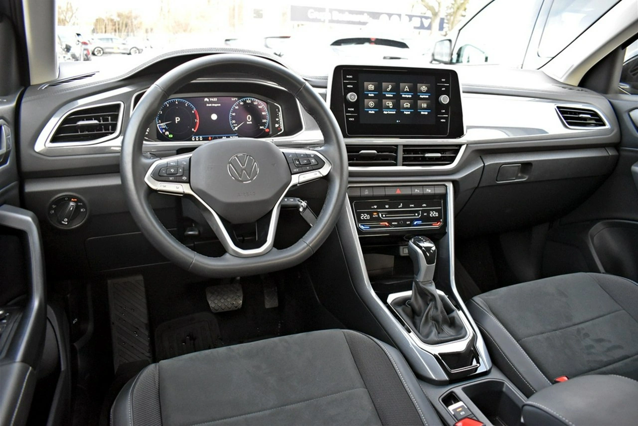 Volkswagen T-Roc - Zdjęcie 12
