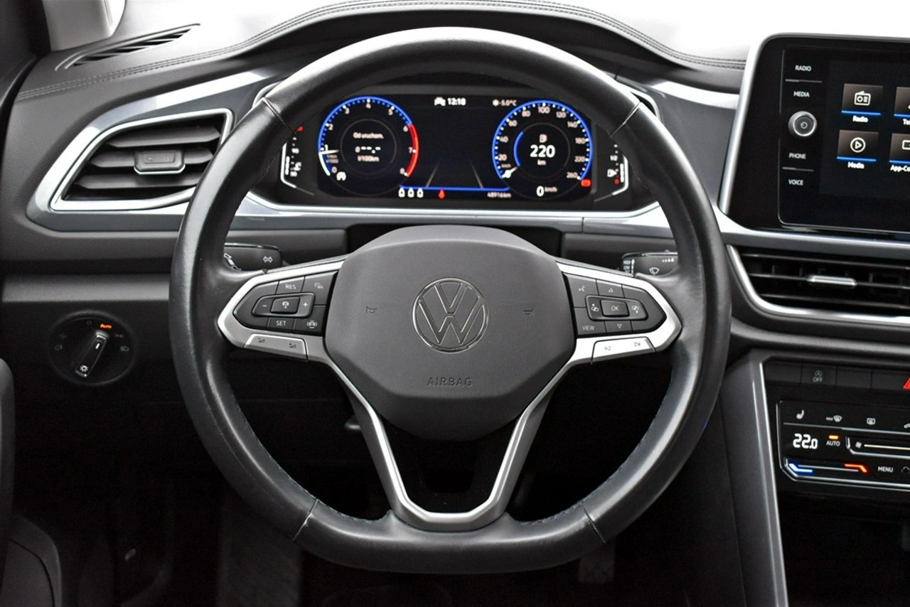 Volkswagen T-Roc - Zdjęcie 15