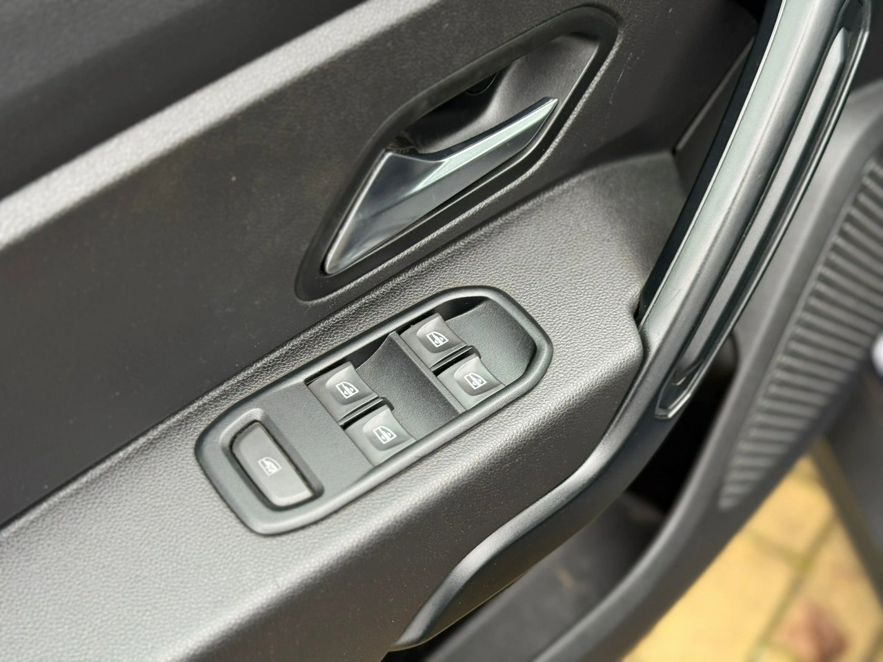 Dacia Duster - Zdjęcie 18