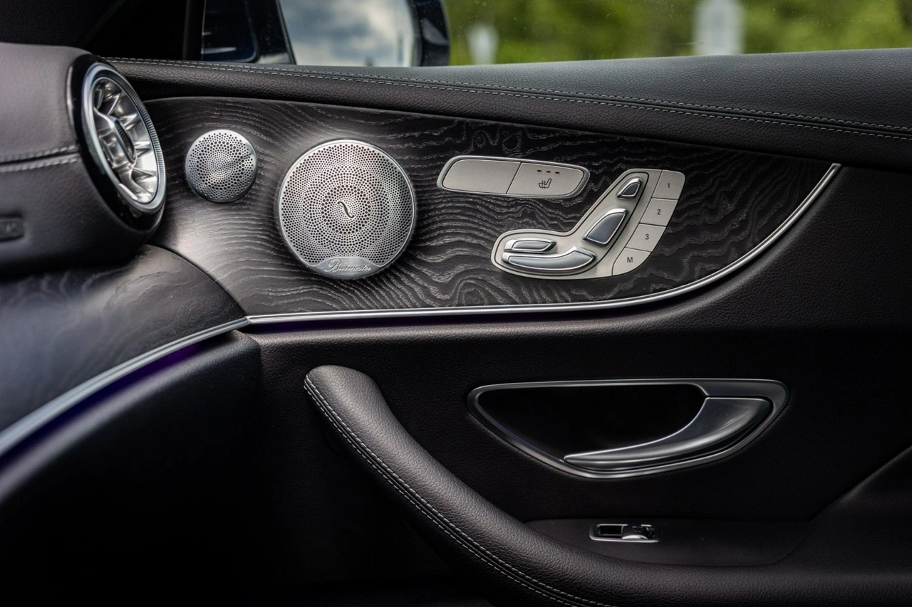 Mercedes E 220 - Zdjęcie 20