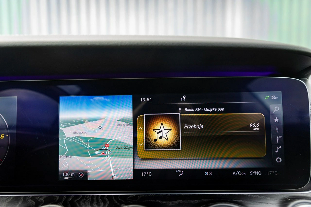 Mercedes E 220 - Zdjęcie 22