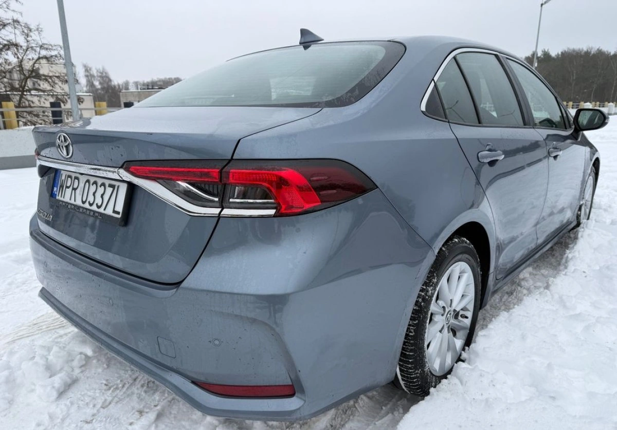 Toyota Corolla - Zdjęcie 8
