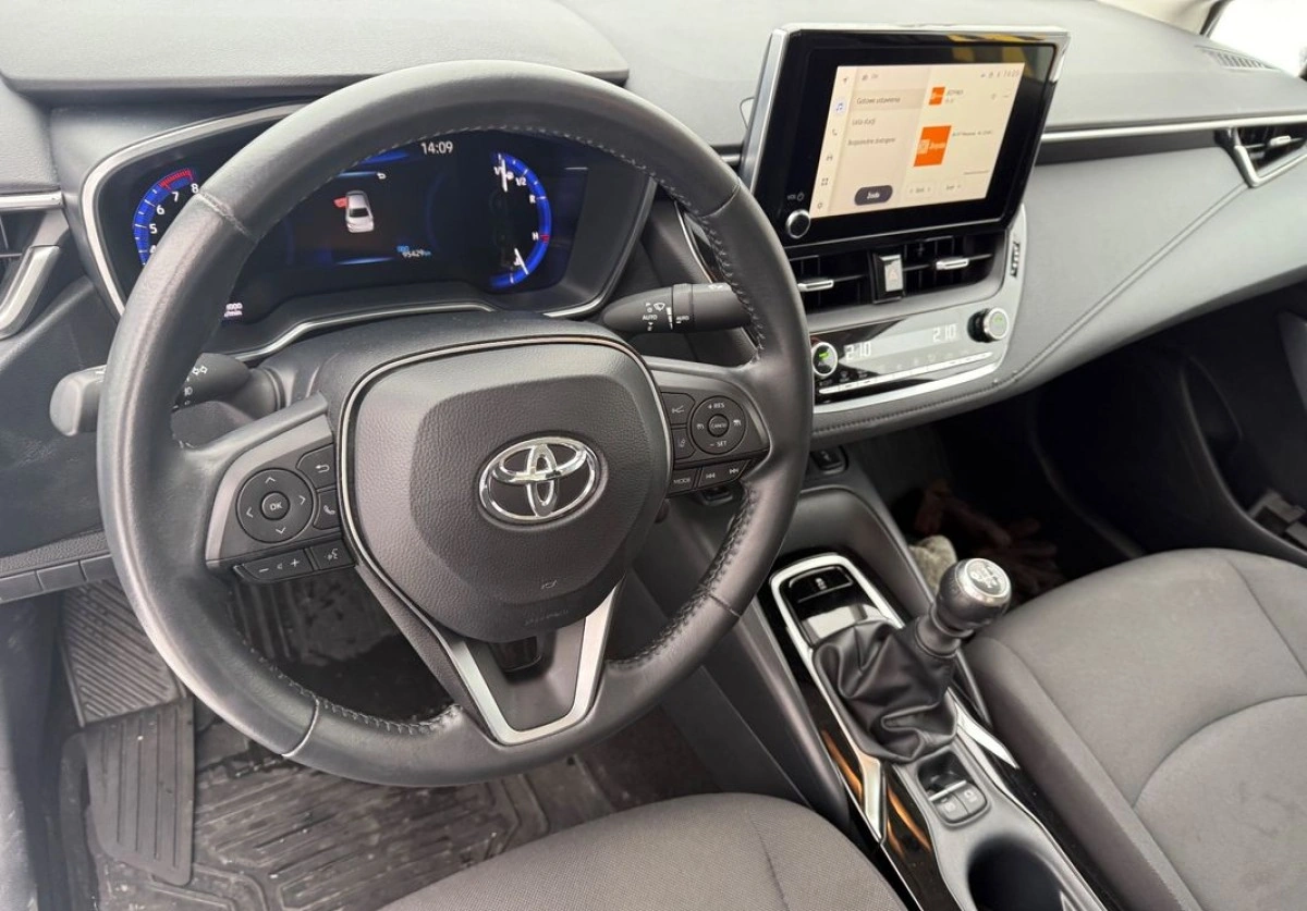 Toyota Corolla - Zdjęcie 13