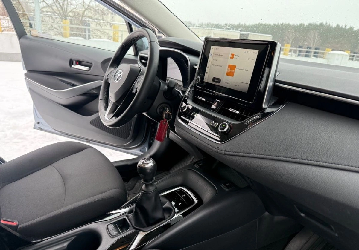 Toyota Corolla - Zdjęcie 16