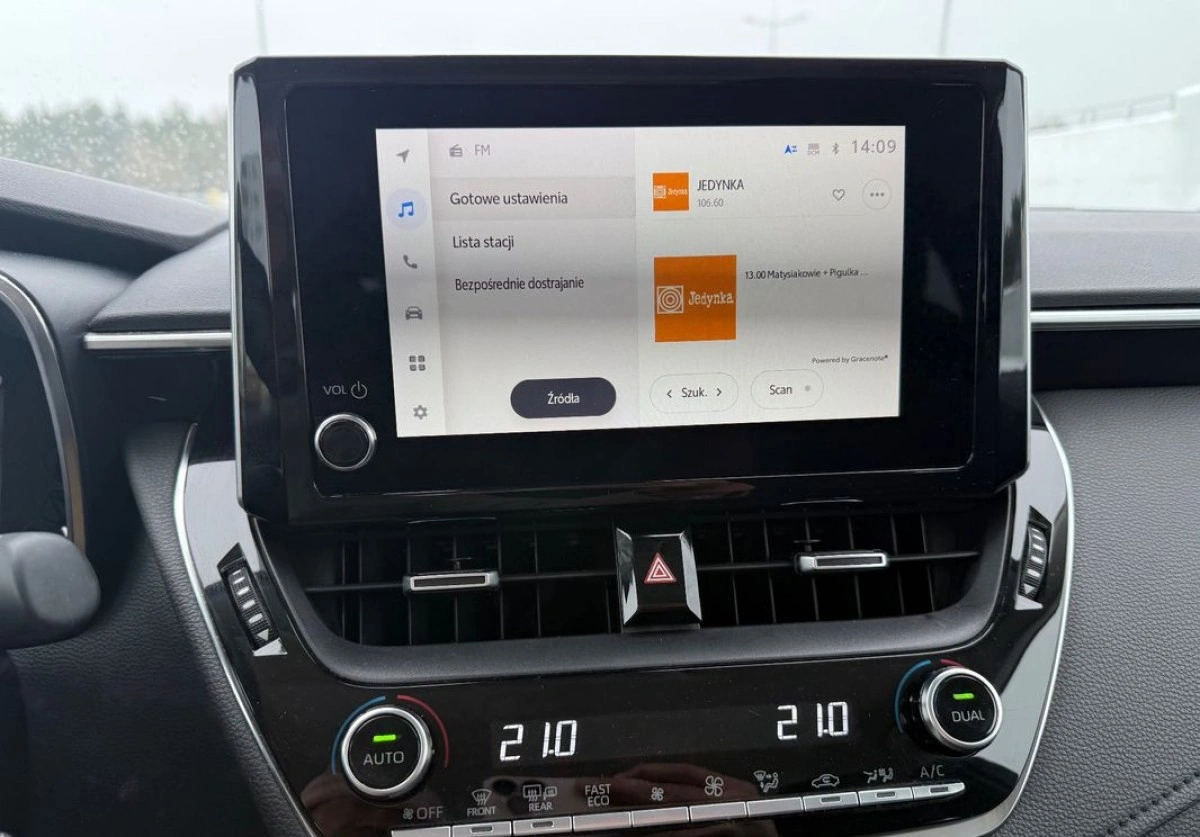 Toyota Corolla - Zdjęcie 17