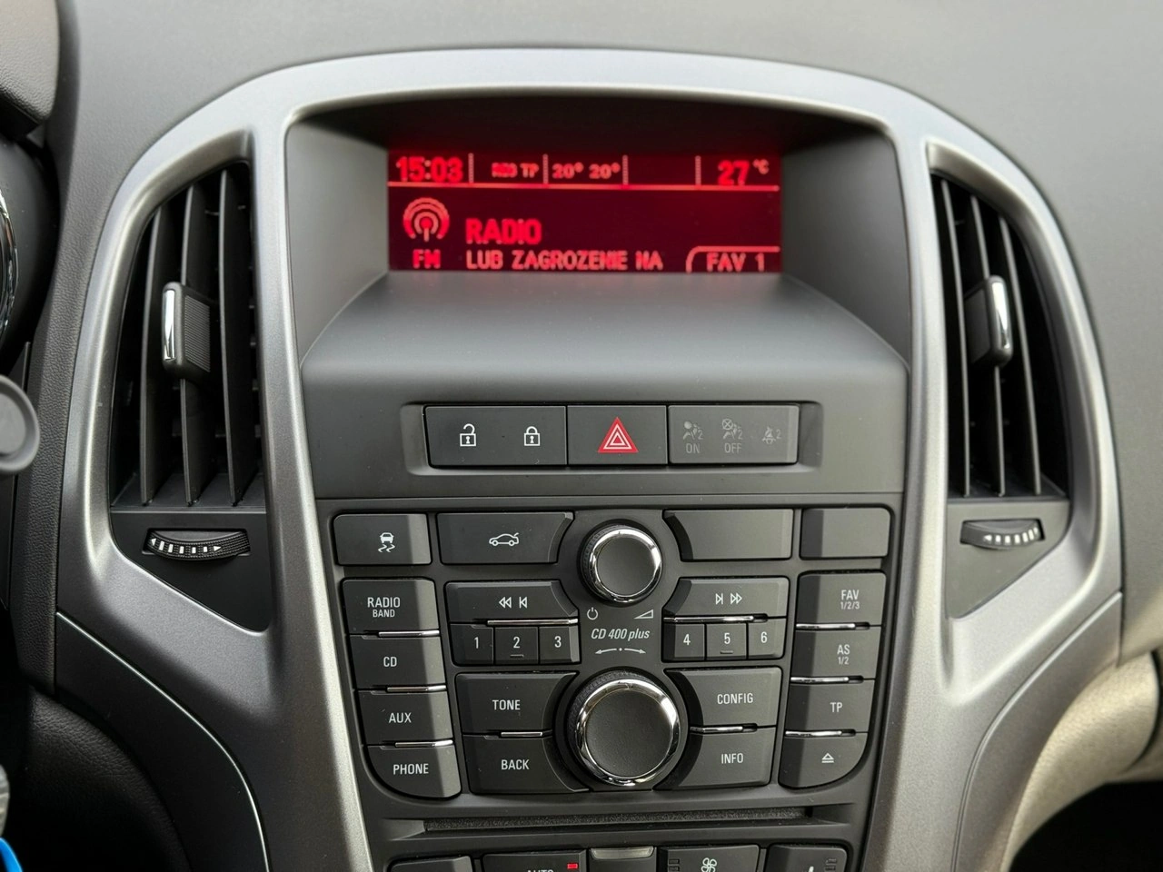 Opel Astra - Zdjęcie 23