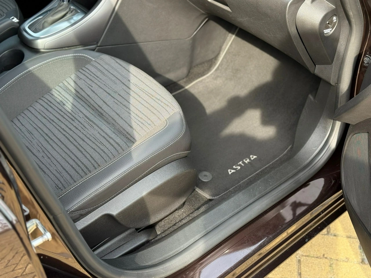 Opel Astra - Zdjęcie 8