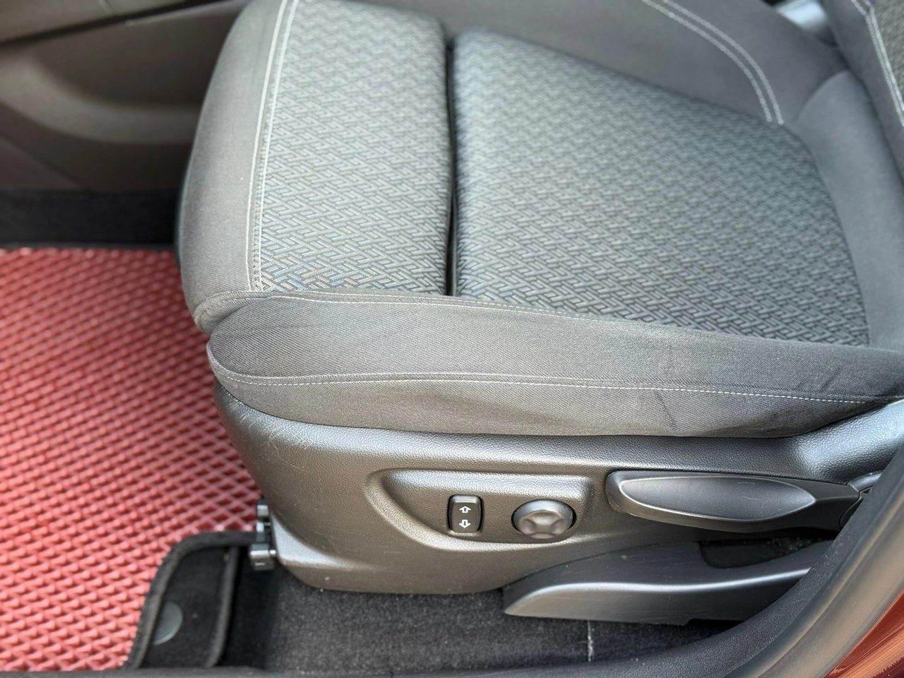 Opel Mokka - Zdjęcie 19