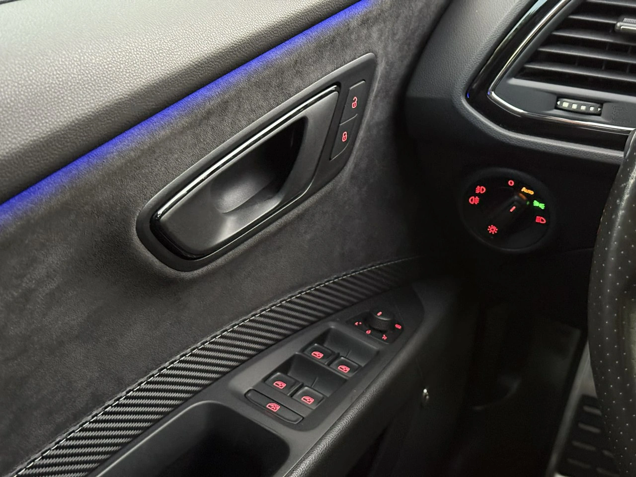 Seat Leon - Zdjęcie 16