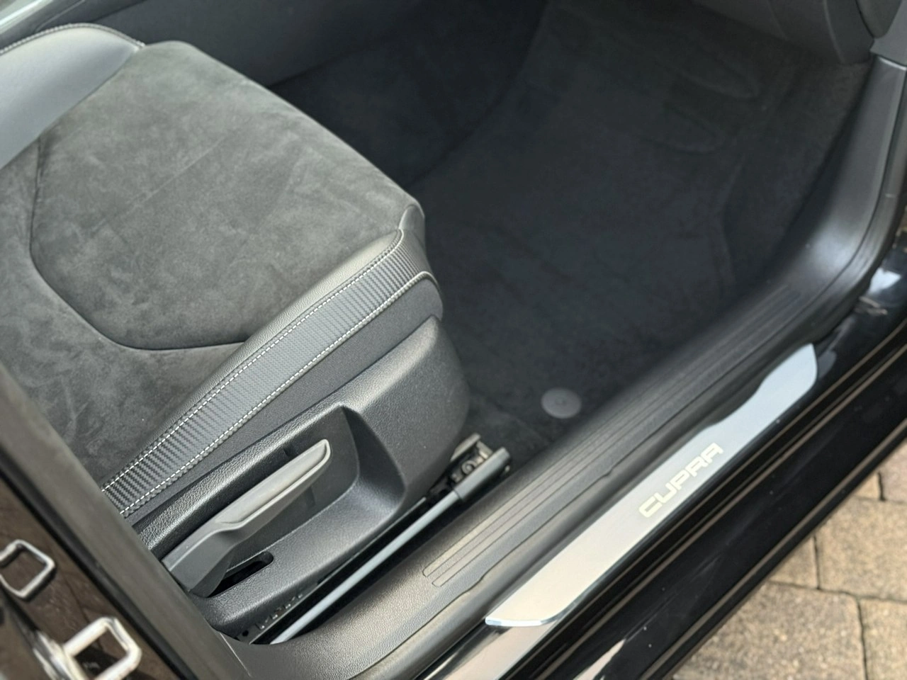 Seat Leon - Zdjęcie 37