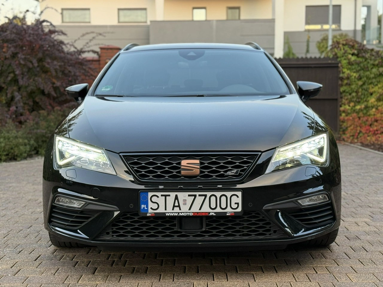 Seat Leon - Zdjęcie 8