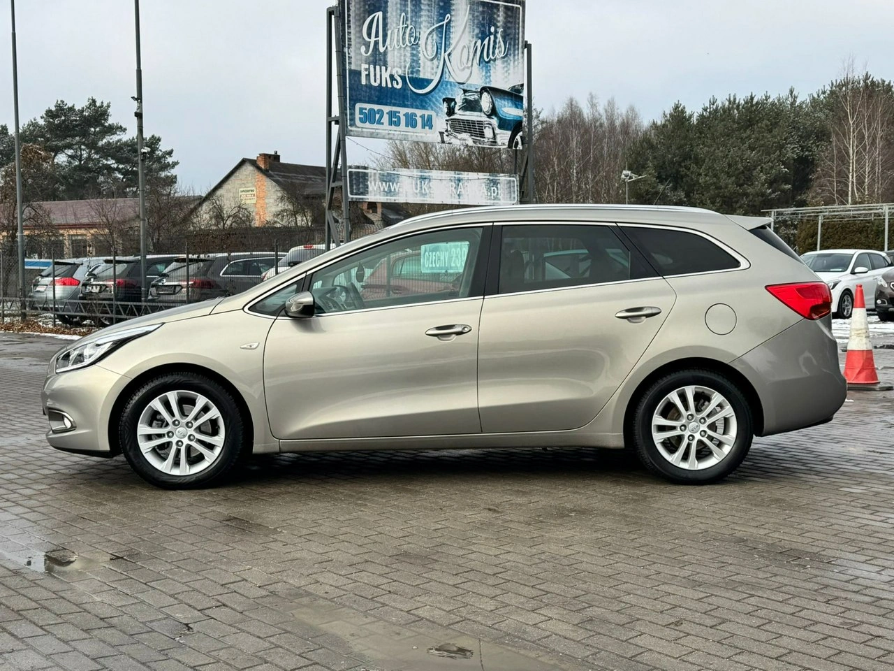 Kia Ceed - Zdjęcie 10