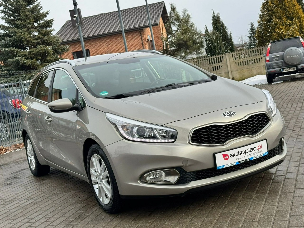Kia Ceed - Zdjęcie 4
