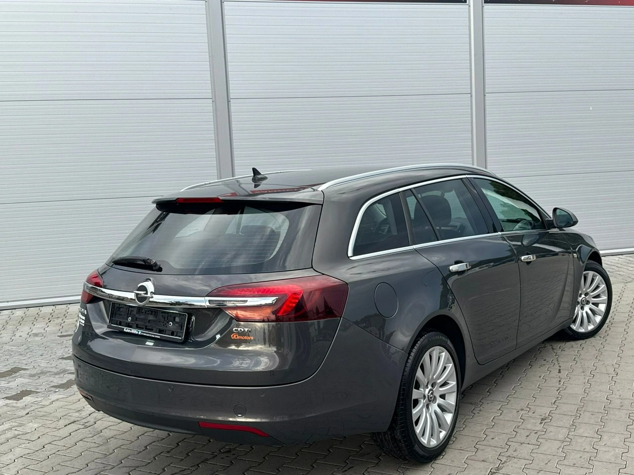 Opel Insignia - Zdjęcie 16