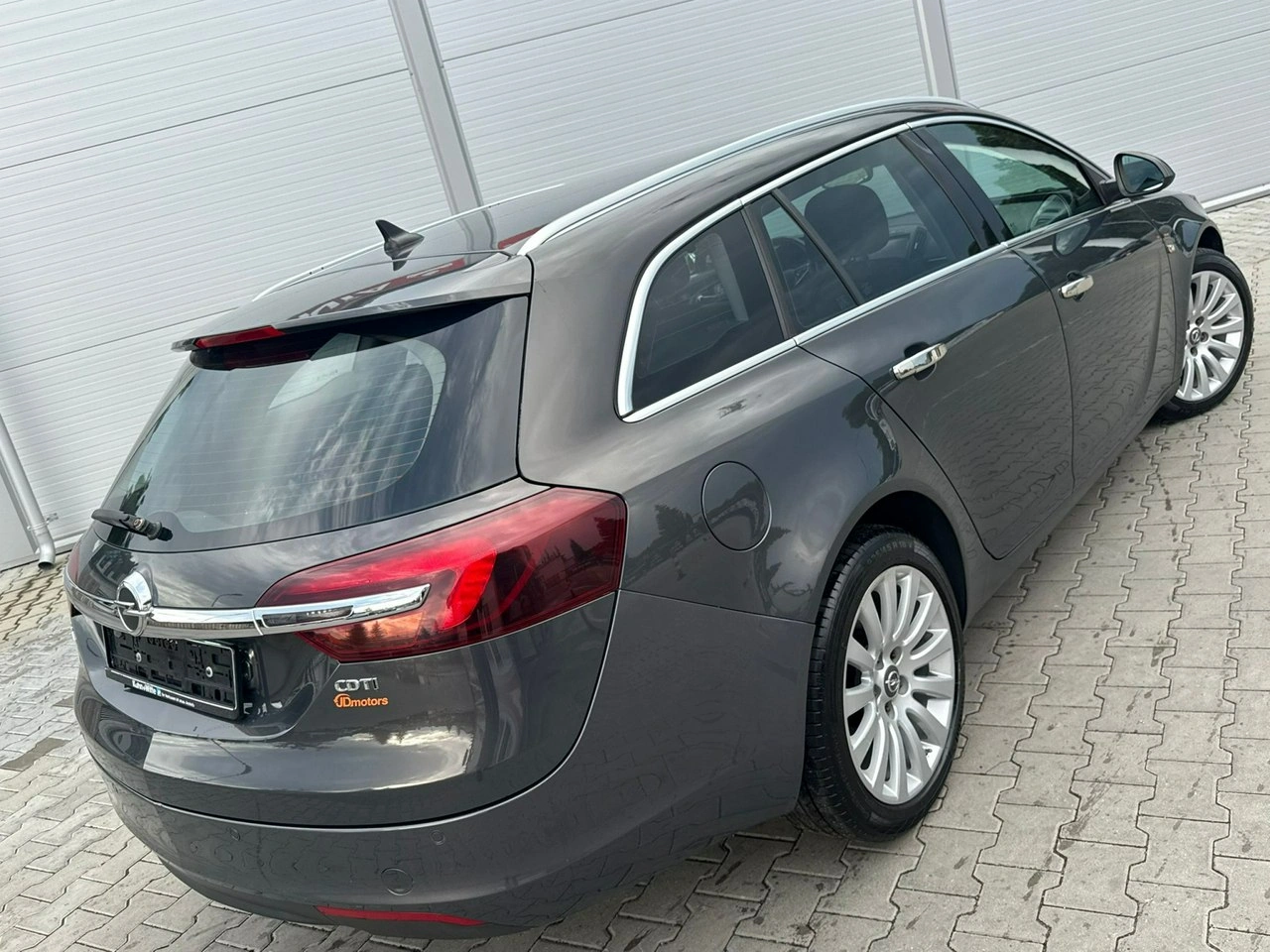 Opel Insignia - Zdjęcie 8