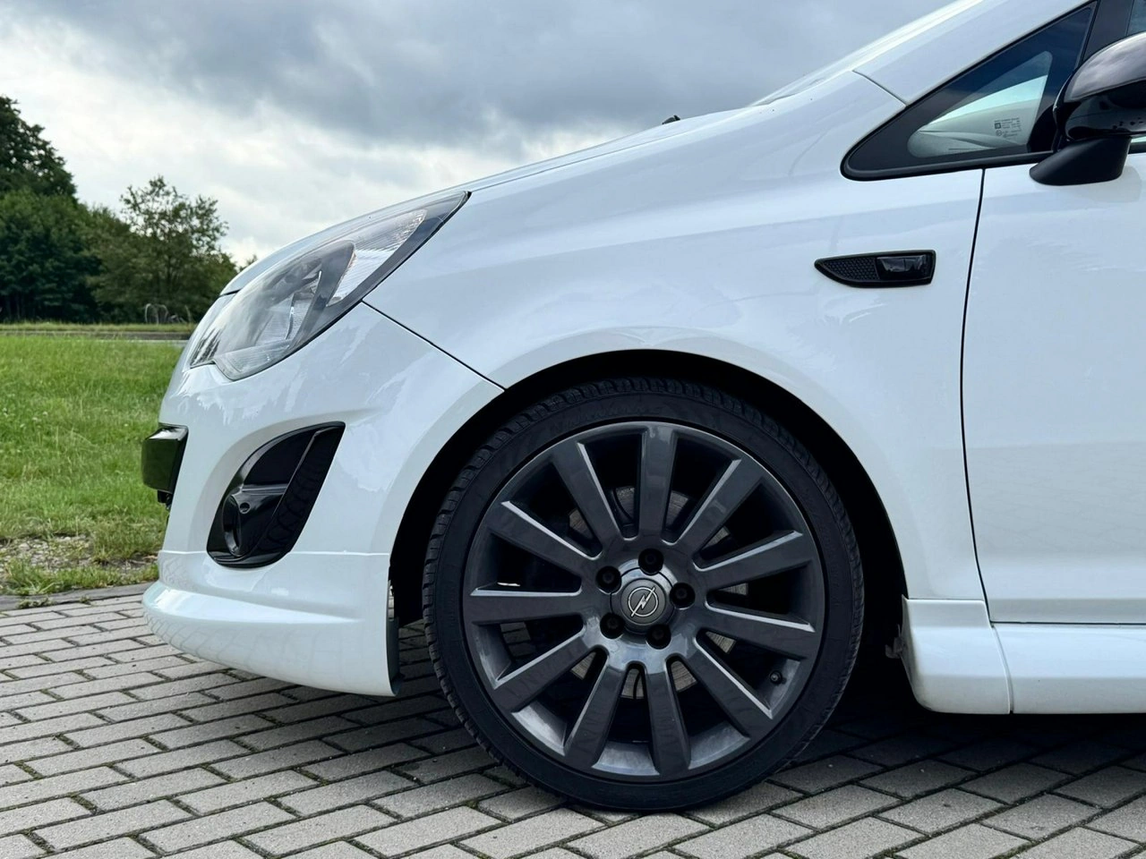 Opel Corsa - Zdjęcie 3