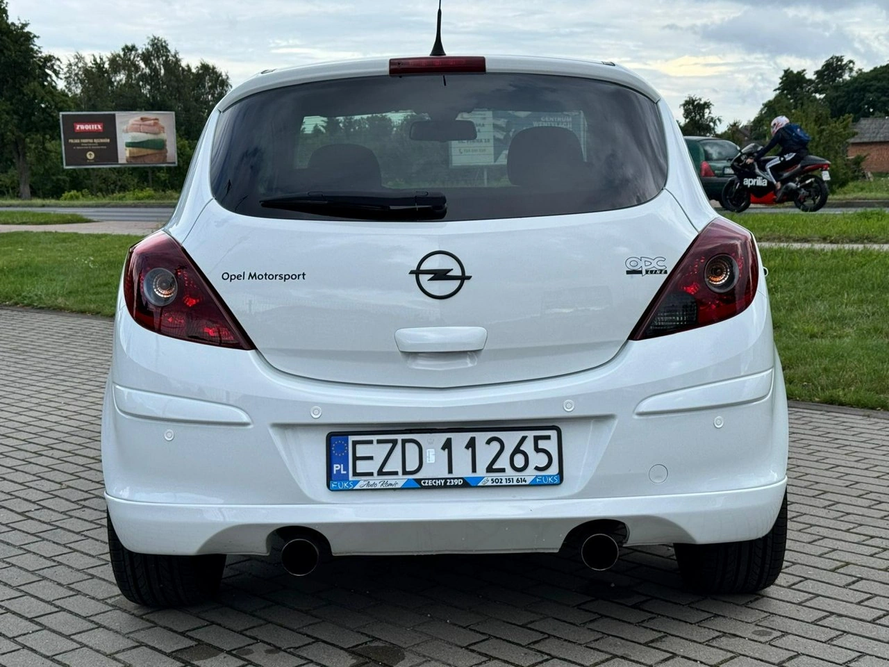 Opel Corsa - Zdjęcie 13