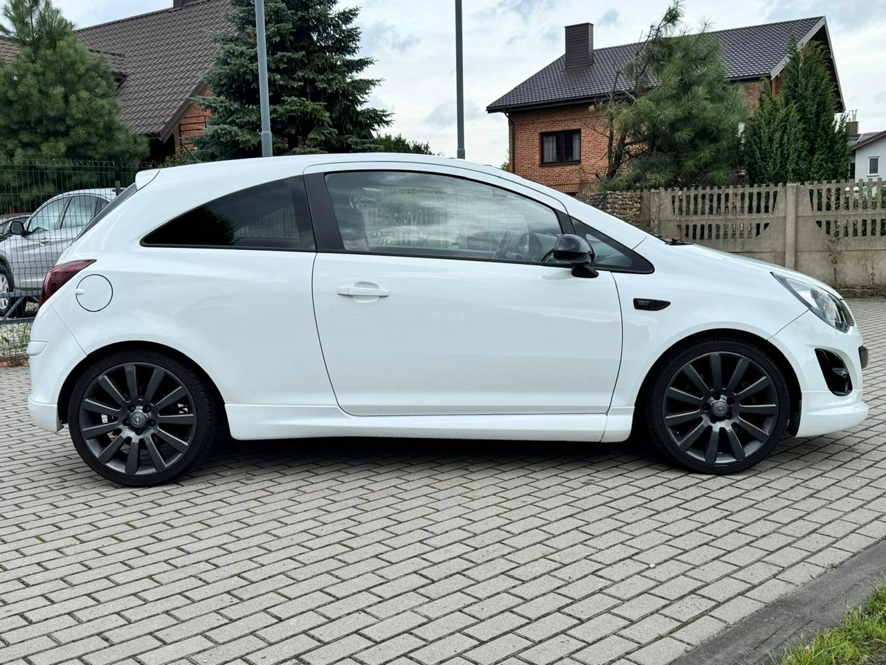 Opel Corsa - Zdjęcie 15