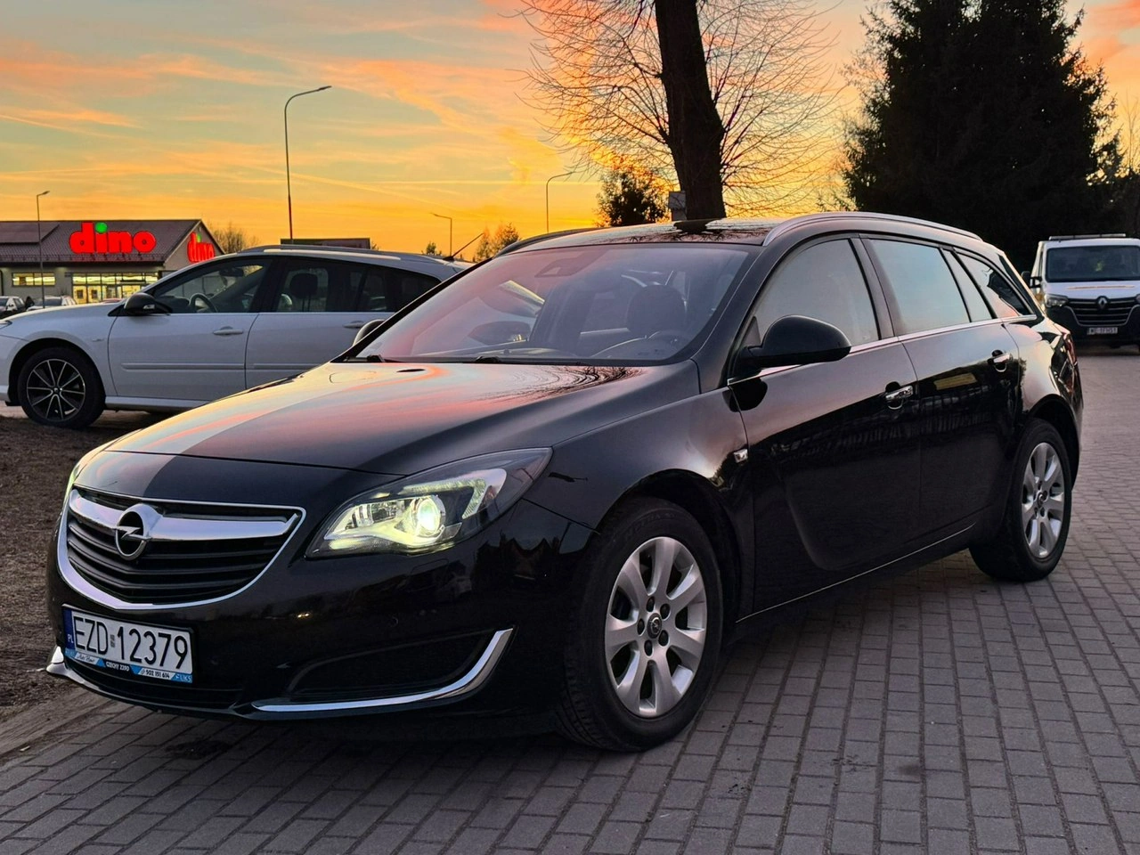 Opel Insignia - Zdjęcie 14