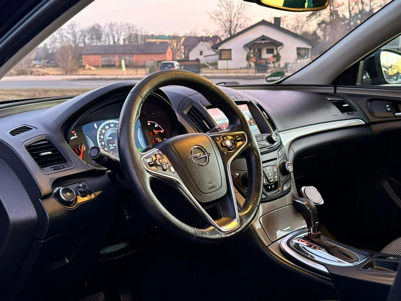 Opel Insignia - Zdjęcie 17