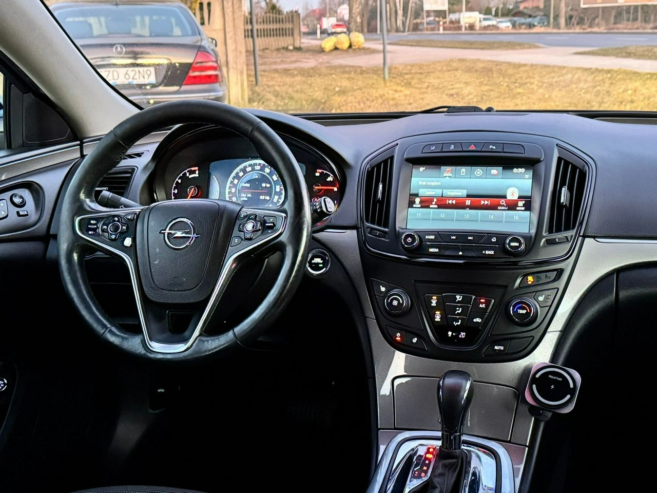 Opel Insignia - Zdjęcie 18