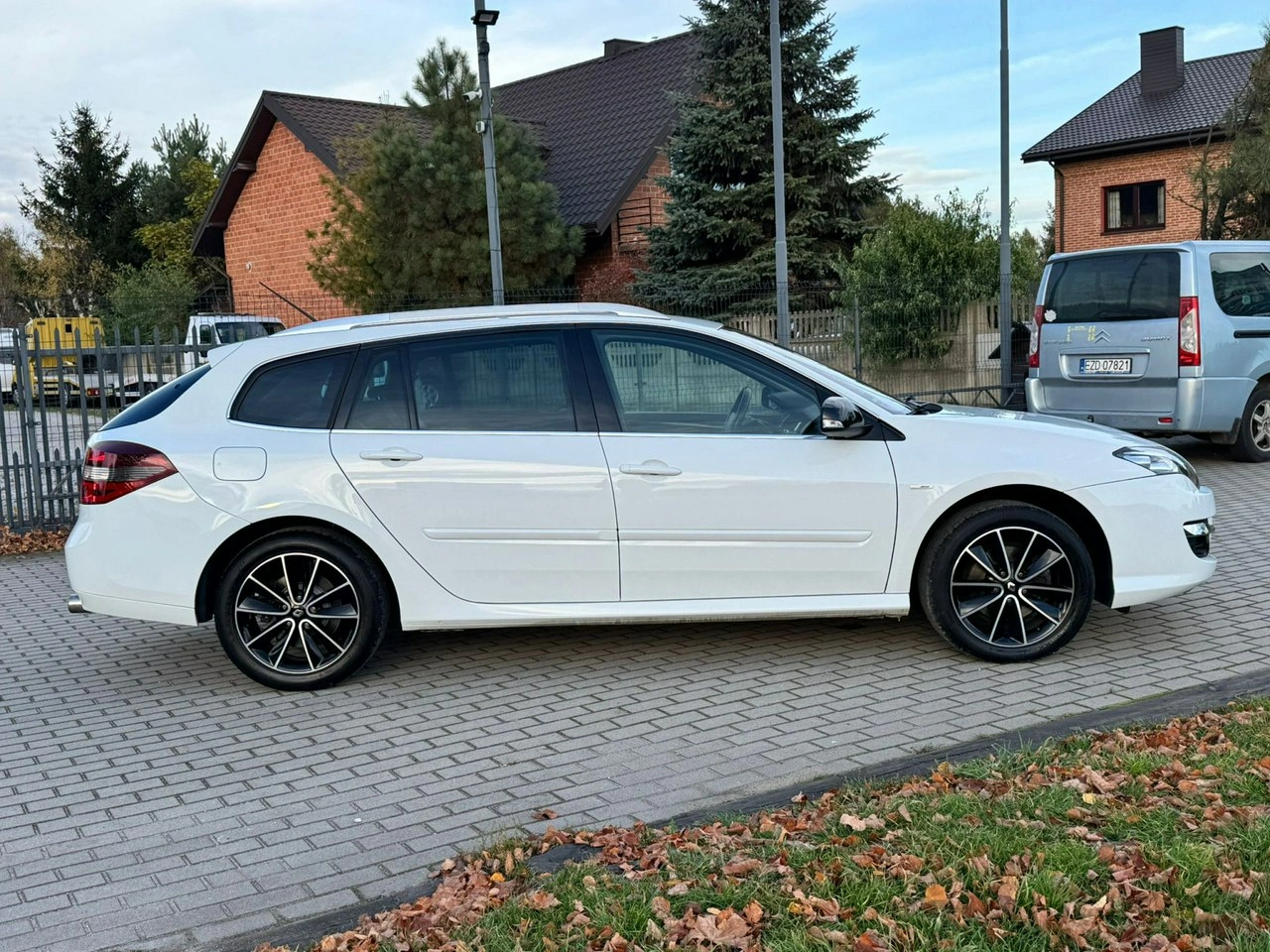 Renault Laguna - Zdjęcie 14