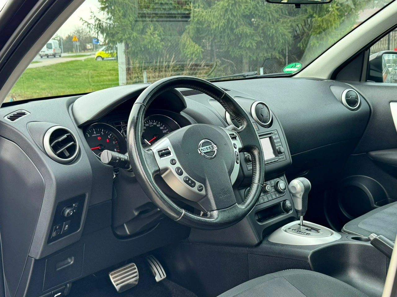 Nissan Qashqai - Zdjęcie 18